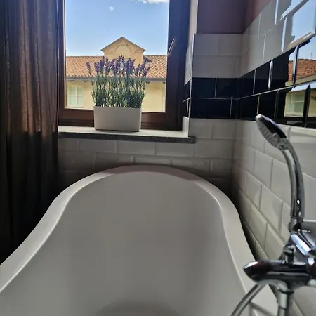 La Lupa *